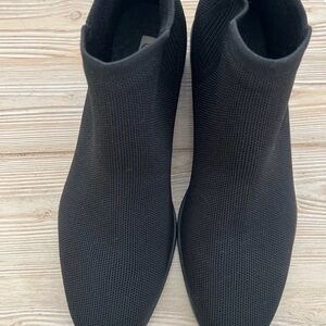 VIVAIA Knit Sock Ankle Booties Black Size 9 (EU 40) Like New